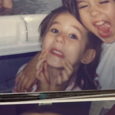 Katiavgs's profile picture. taurina