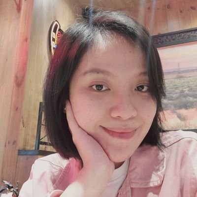 rainelayson_'s profile picture. annyeong