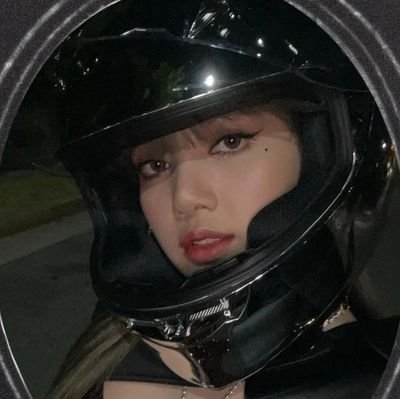 LM27_bp's profile picture. Cuenta dedicada a mis tailandesas favoritas
☆ #MilkLove 💚💖 & #LISA💛 ☆

#Muvmuv LISA stan
-𝙵𝚊𝚗 𝚊𝚌𝚌𝚘𝚞𝚗𝚝