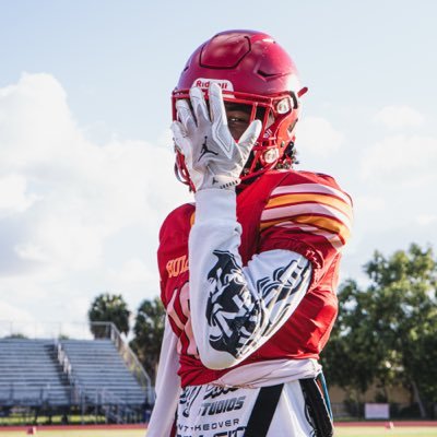 Ramelo1st's profile picture. #routerunner #athlete.                                         C/O 2029                                                                        6ft 155lbs Wr/cb