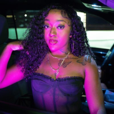 lexcelle_'s profile picture. BIG PRESSHA 🎤 | Rapper w/ Range 🔥 Bars & Vibes | ⚓️HU Alumna | 🎶 “LONG NIGHTS” OUT NOW ⬇️ Mgmt: @thisisbiggz | IG: @lexcelle_ 🦋