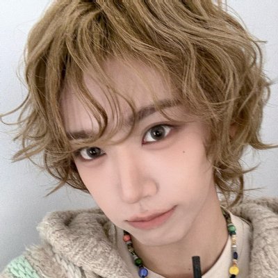 _hiimjoyful's profile picture. jbj will have a comeback one day I'M NOT INSANE