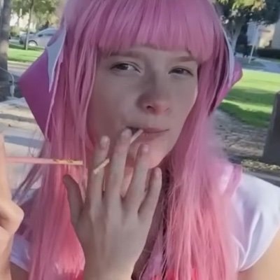 epicsilly1's profile picture. hi our name is parker 👀👀 (epicsilly on tt)