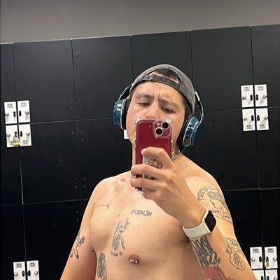 sebbb1989's profile picture. taylor swift, américa y bayern münchen • rep tour 🇨🇦 eras tour 🇲🇽🇩🇪