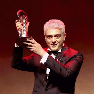 mathewbrijubaib's profile picture. 📖 🎬📱 🏏