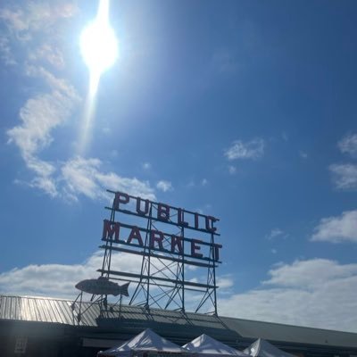 depressneefan's profile picture. 