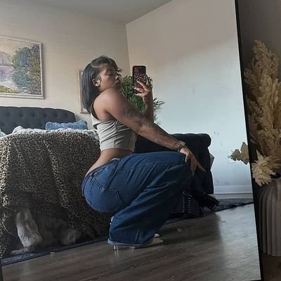 Susan524668070's profile picture. 