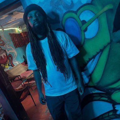 retrohendrixx's profile picture. Dj | Event Curator | Barber | Lifestyle Bama / Texas 📍  Hueman District Djs