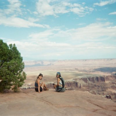 stupidwaifu_'s profile picture. welcome home good hunter, what is it you desire?