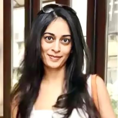 Mallika_Sagaar's profile picture. Chair, mic, auction table— only thing missing is reality.