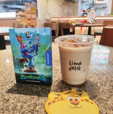 prasajournal's profile picture. Salam kenal ya. Semoga bisa berkomunikasi dengan baik 👋🏻