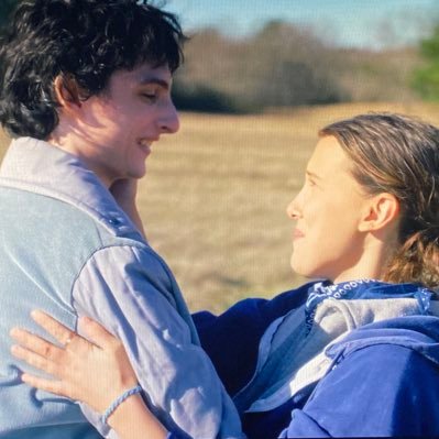 Scarletscrown's profile picture. “Rebellions are built on hope” Star Wars, Stranger Things, Marvel, HTTYD, One Piece enthusiast.