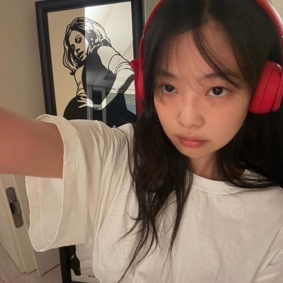 pinknitas's profile picture. talks too much abt sinner, norris & skz ໒꒱ ⋆.