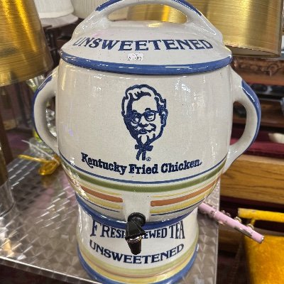 MinnifieldMoney's profile picture. I am not a dog on a chain.
 I use my own brain.