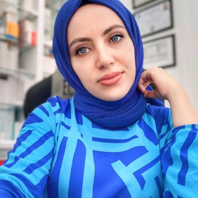 ozlmeknc's profile picture. .