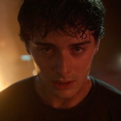 wsqkfms's profile picture. mike wheeler and will byers akgae 🍁wlw 𓏲⋆ ִֶָ 🇨🇦