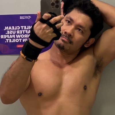 callmrceejay93's profile picture. 5’9 ↕️ Ilonggo. Ex-Seaman | Freelance Graphic Designer | Traveler | uploading here what I can’t upload on other social media platforms IG: @chrisjohnombiga