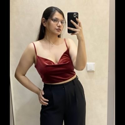 SharabKhanum's profile picture. 