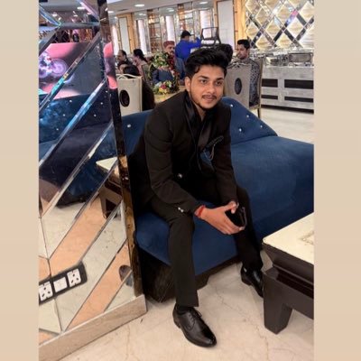 daksh_jatin's profile picture. Simplicity is the key to happiness ✨ ✨✨