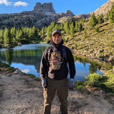 ChuckNorris_BNB's profile picture. 🟢Memecoin Degen
🟢Sigma Male
🟢Kafirكافر
🟢YHWH & Jesus first
🟢Anarcho Capitalist
🟢Only 2 Sexes
🟢Remigration
🔴EU/UN/Islam/Woke/Feminism/Socialism/Monarchy