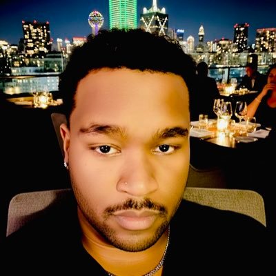 Dayscarr's profile picture. Professional Esports Digital Content Producer. Tech YouTuber. #OpTic 23x People’s World Champion. @CDLHypeSquad Business: dayscarmgnt@gmail.com | 💚 #GodIsGreat