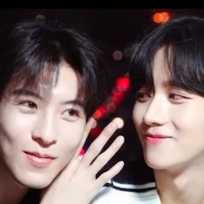 chaaya121265136's profile picture. 