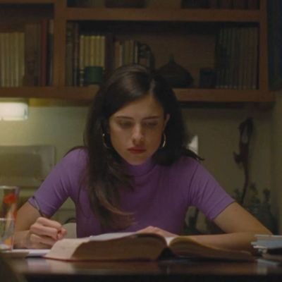 JVvv131230's profile picture. i eat fantasy and mystery for dinner