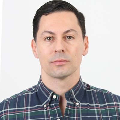 JUANCAMILOVL's profile picture. Doctor (Ph.D.) Estudios Migratorios                                                    Máster Migraciones Internacionales 

Internacionalista