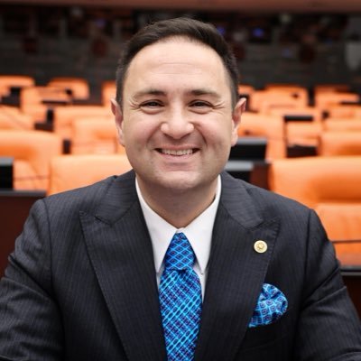 AKDOGANumut's profile picture. “Aslan Sosyaldemokrat” 🇹🇷 Ankara Milletvekili | Anayasa Komisyonu Üyesi | | Hukukçu ⚖️