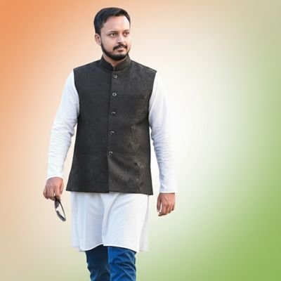 Abhishe47633605's profile picture. 💛🧡💙🤍💚🤎❤🖤🩷💜