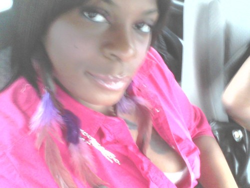 Hair Care Specialist! Over 10+ yrs experience in styling and growing hair!!! Owner of The Diamond Experience!!!! Visit me on the web http://t.co/a9XyeKZK4L