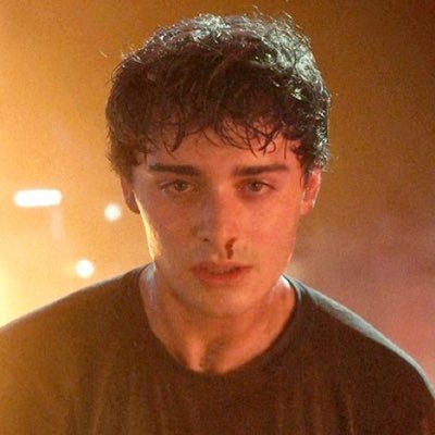 bylersbeth's profile picture. #BYLER ❝ we’ll go crazy together, right? ❞ #PERCABETH ❝ and it was the best underwater kiss of all time ❞