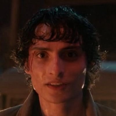 YellowEyess's profile picture. 