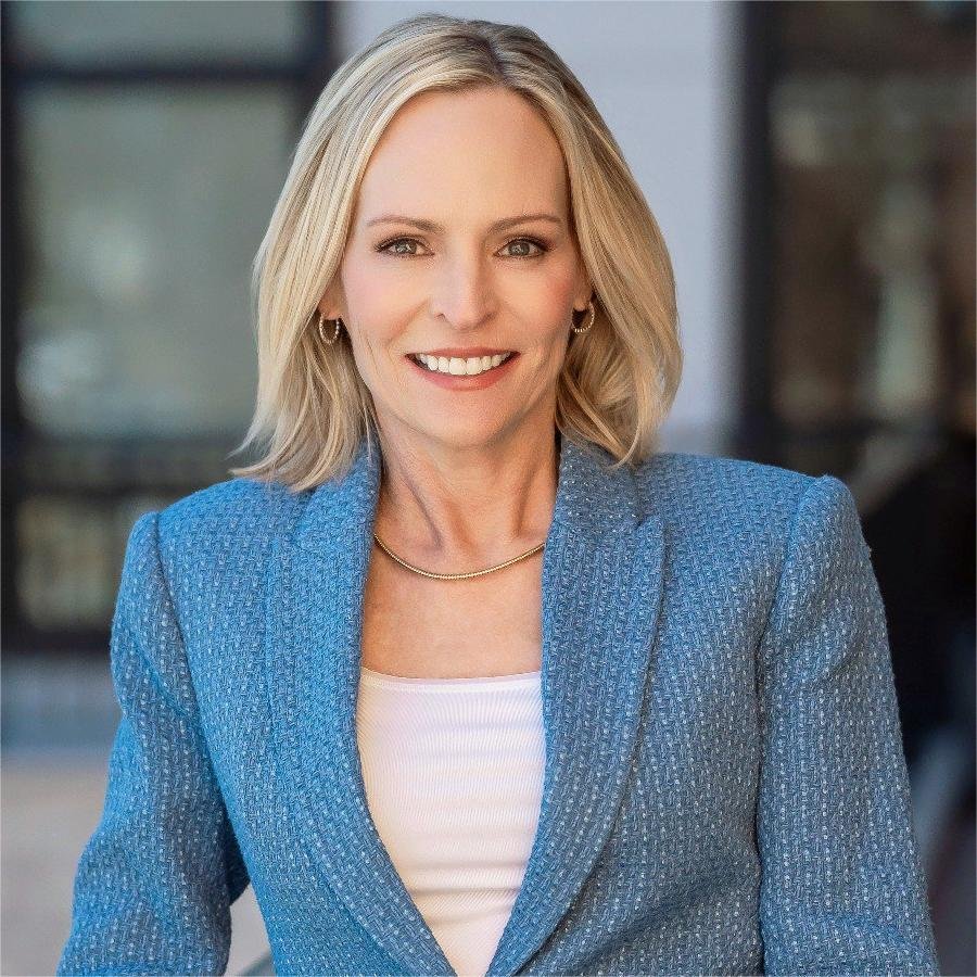 Michal386377251's profile picture. Can’t remember who I stole my bio from or why.