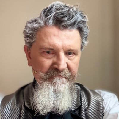 reece_dinsdale's profile picture. ‘Well it's hard times for some, for others it's sweet. Someone makes money when there's blood in the street’ - Actor/Director Agent: @PriestleyTalent NO DM’s⛔️