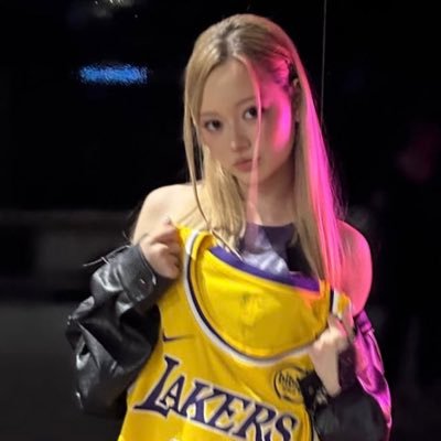 godv4nte's profile picture. lisa,jen & ella cc !☆ coer♡☆