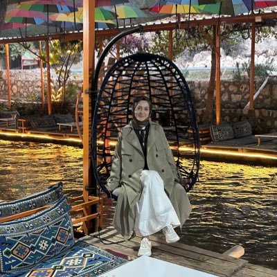 ksknmerve_'s profile picture. İÜ-Matematik Öğretmeni