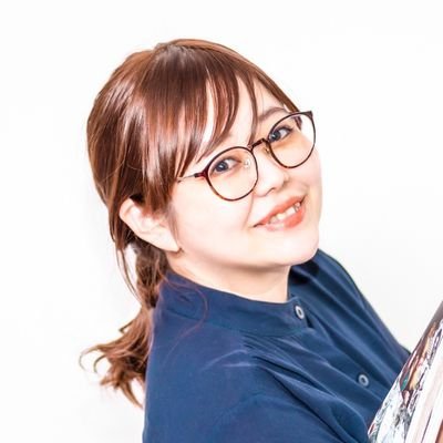 suuun82's profile picture. web,グラフィックデザイナー｜転職活動中｜デザインの瞬発力を大切にしています。見た目だけでなく未来から逆算してデザインをカタチにする。デザインの力で企業に貢献したい｜デザインコミュニティ《 #デザイン狂 》作りました🔥｜お笑い,ラジオ,写真,グルメ好き