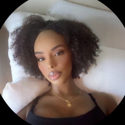 bbygfatz's profile picture. 