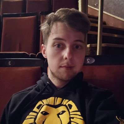 Whovian1235's profile picture. 27 
Massive Whovian and an all round nerd!   🏳️‍🌈 Heartstopper 💙💛
Pokémon ⚡️💧🔥
Laugh Hard, Run Fast, Be Kind!
🎥 Media Student