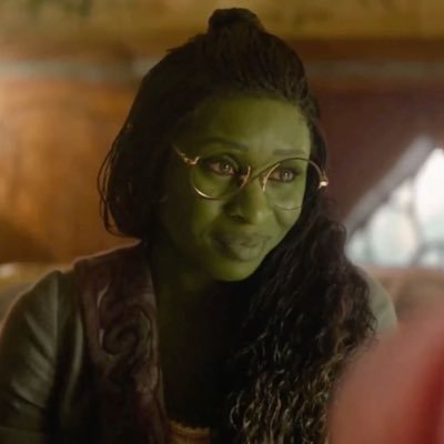 manonfilms's profile picture. all i do is tweet about tv shows and movies