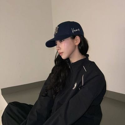 _pxii200x's profile picture. ⋆˚✿ แอคหลัก 𝙵𝚘𝚛 𝚜𝚎𝚕𝚕 。ㅡ รับทั้งธนาคารและทรูมันนี่ | ₊⊹♡ | สั่งเล่น = บล็อค ( rw : #pxiireview รีวิวใหม่ , #rvranperr รีวิวเก่า ) ✶ ݁˖