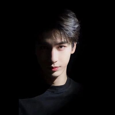 ProfsEdenknight's profile picture. 𝟸𝟺𝟶𝟿𝟷𝟸 𝟾𝟸𝟶𝟻 Euredian Owl Ren de Edenknight. Charm is where magic takes shape. I guide beginner witches and wizards on their journey.