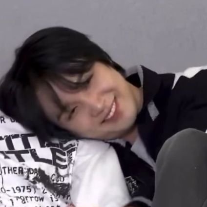 jiijyungie's profile picture. who is this small shiny fairy in my spoon?