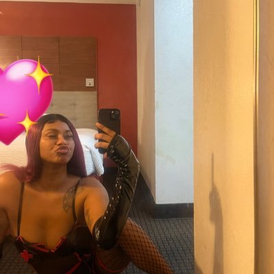 Honeysexy24's profile picture. 