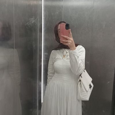 AlaaHakeem14's profile picture. هااا وبعدين 👀🙄

https://t.co/aghelI2ast