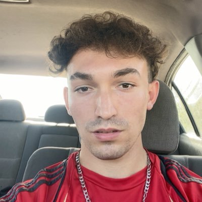 fplziadd's profile picture. 24/25 season(first season) rank:1.2M | A chaotic Fpl manager😮‍💨| The -68 hit's historic comeback arc🔥