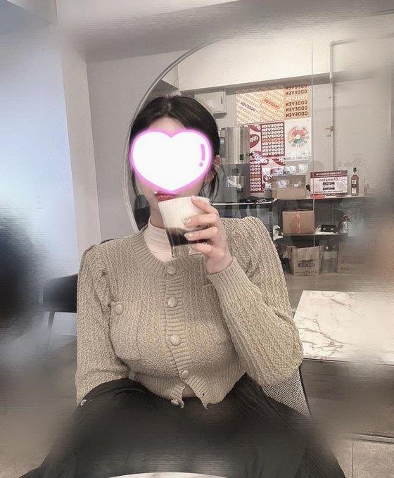 HiteshKumarDub6's profile picture. アラサー既婚子なしのレスアカウント。旦那公認です。