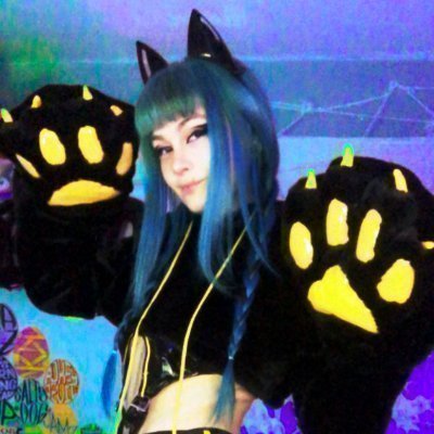 auragotchi's profile picture. 🔞 • 24 • They/She • I'm a purrfessional streamer & cheeky goblin • ❗Turn on tweet notifications for livestream alerts❗ • alt/promo @aurag0tchi