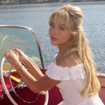 cardiqvn's profile picture. seen sabrina 4x | #1 read your mind stan